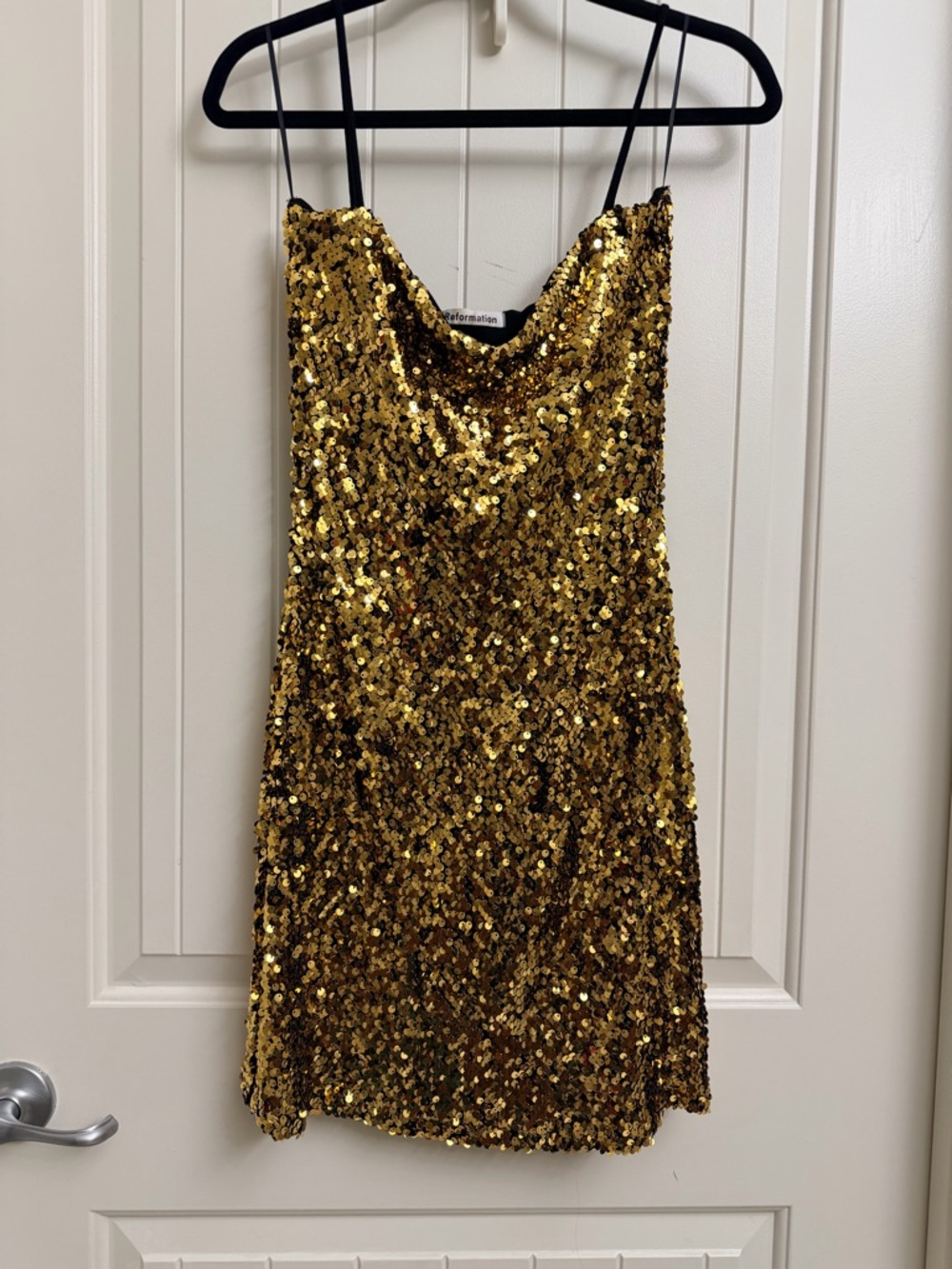 Reformation Roxy Dress (gold sequin), size L